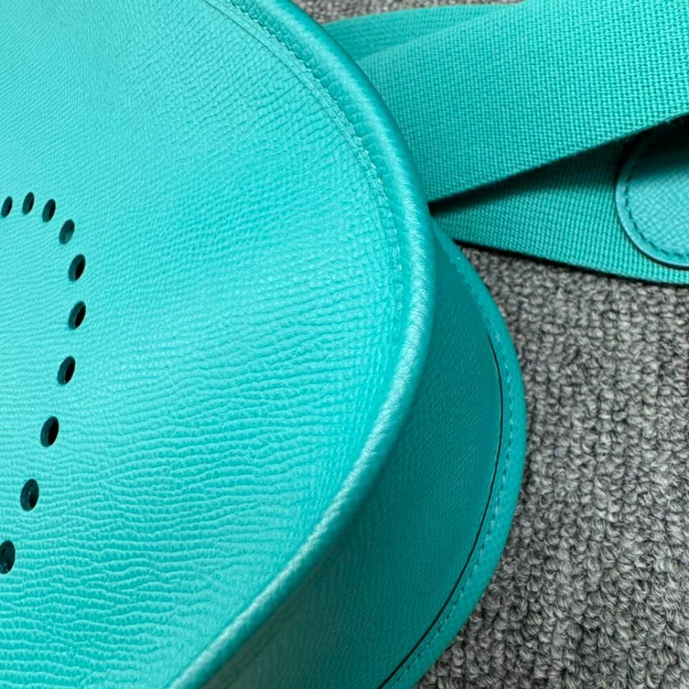 100% Authentic HERMES Evelyne GM Shoulder Bag - Picture 7 of 16